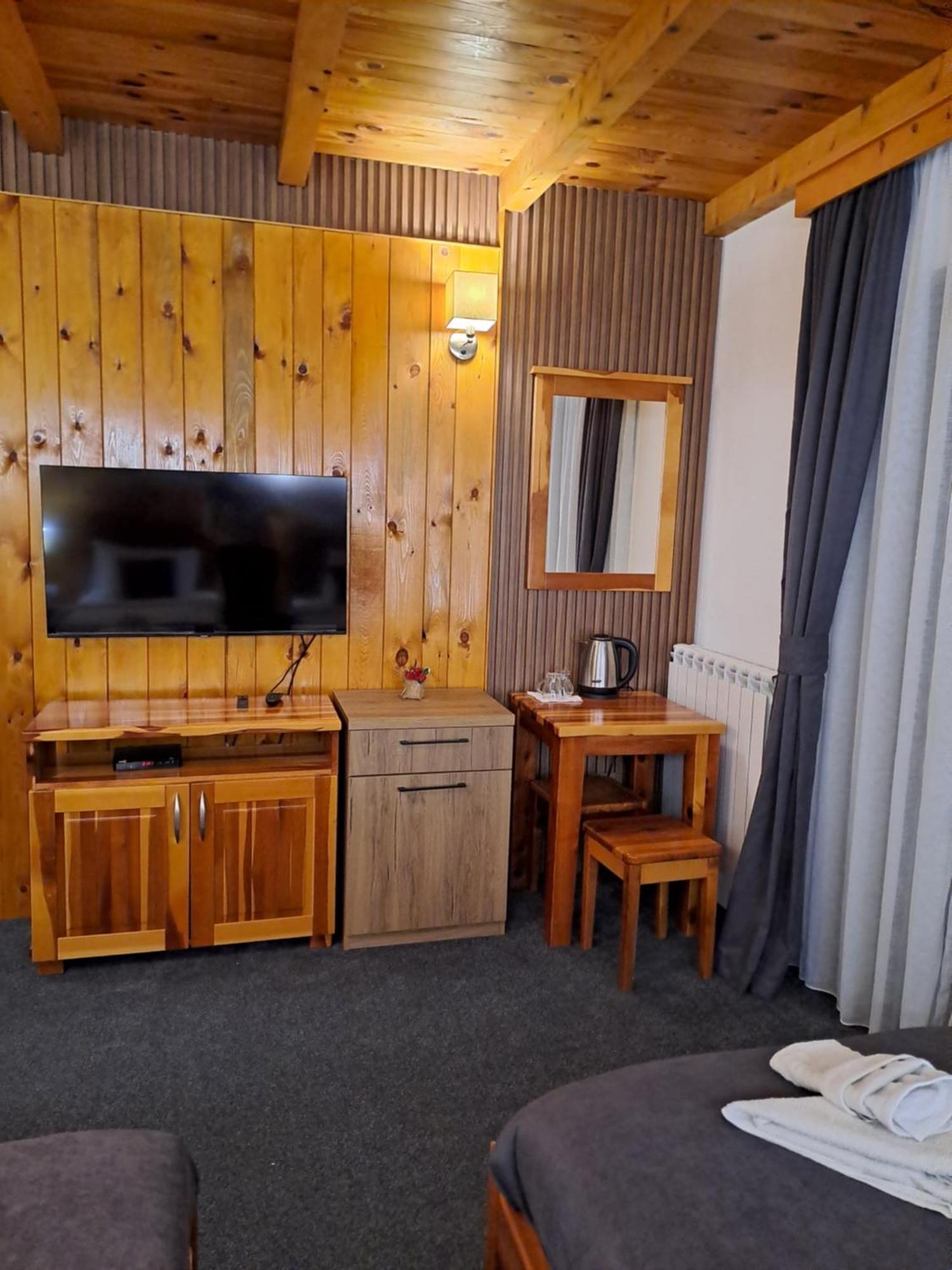 Rooms And Apartmants Mirovic Kolašin Екстериор снимка
