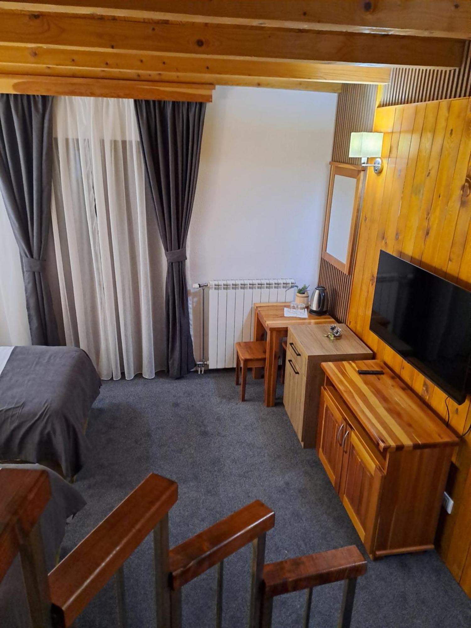 Rooms And Apartmants Mirovic Kolašin Екстериор снимка